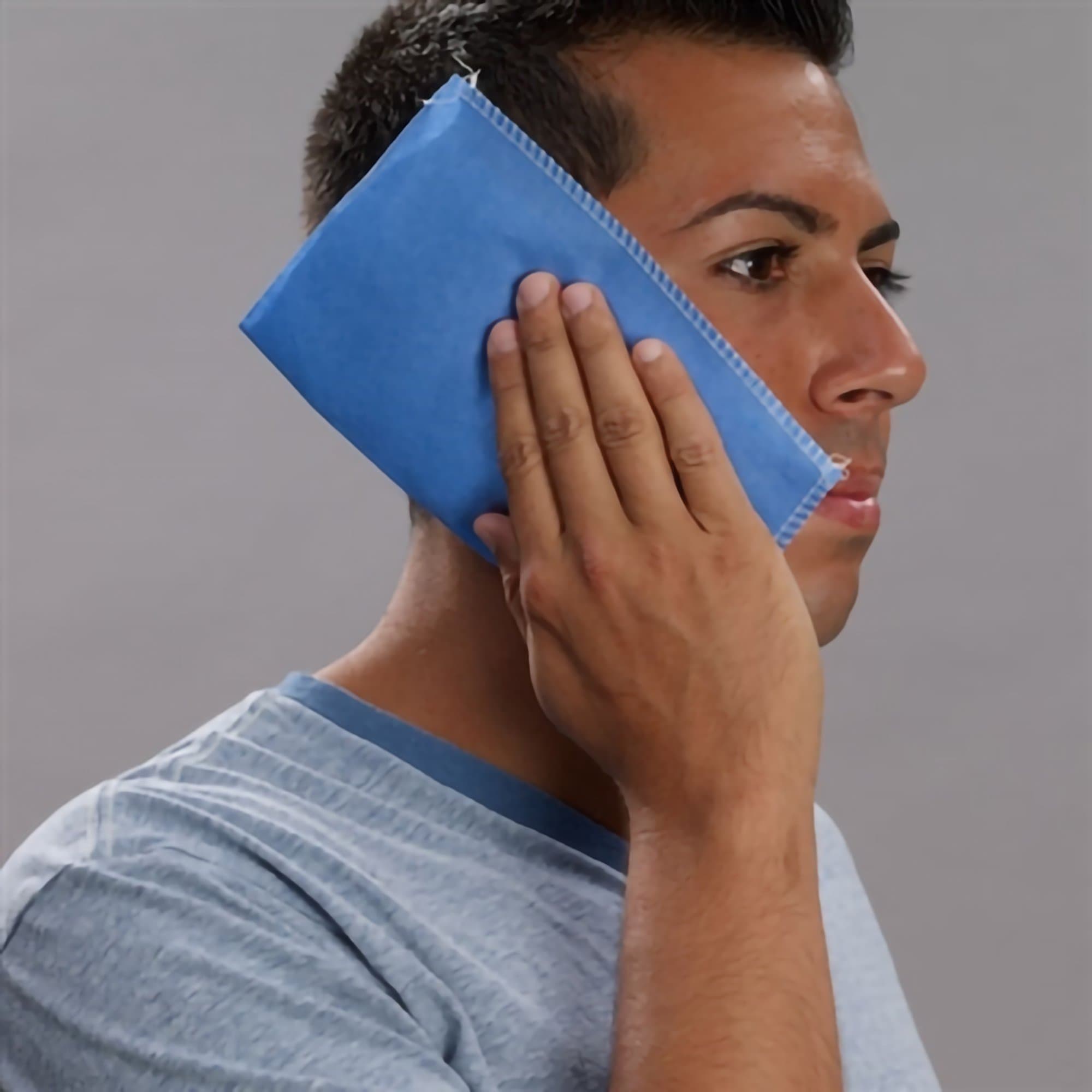 Picture of Easy SleeveTM Cover for Use with Hot or Cold Pack